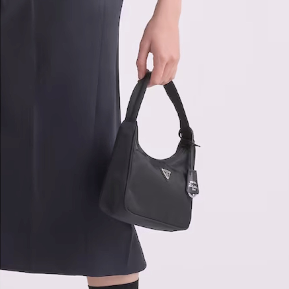 VINTAGE Re-Nylon Prada Re-Edition 2000 mini-bag